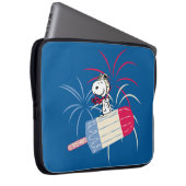 Ace Snoopy auf dem Eis-Pop Laptopschutzhülle (Vorne Rechts)