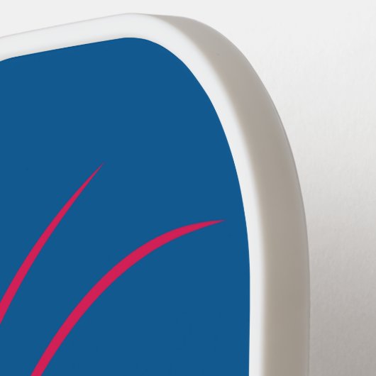 Ace Snoopy auf dem Eis-Pop Pickleball Schläger (Linke Seite)