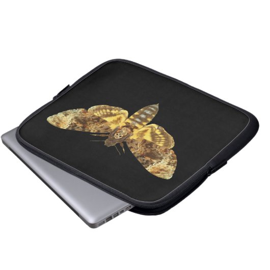 Acherontia Lachesis - Todeskopfhawkmoth Laptopschutzhülle (Vorne Knopf)