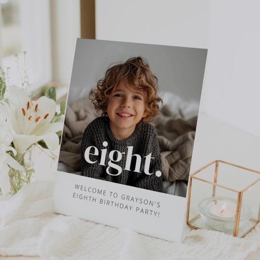 Acht - 8. Geburtstag Foto Begrüßungszeichen Sockelschild