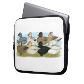 Acht Call Ducks Laptopschutzhülle (Vorderseite Links)