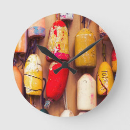 Acht Links Runde Wanduhr