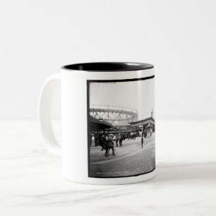 Achterbahn, Euclid Beach, Cleveland, Ohio Zweifarbige Tasse