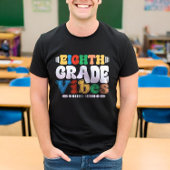 Achtklässler kehrt zurück zum Schullehrer T-Shirt
