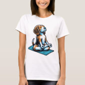 Achtsamer Beagle Yoga Design T-Shirt (Vorderseite)