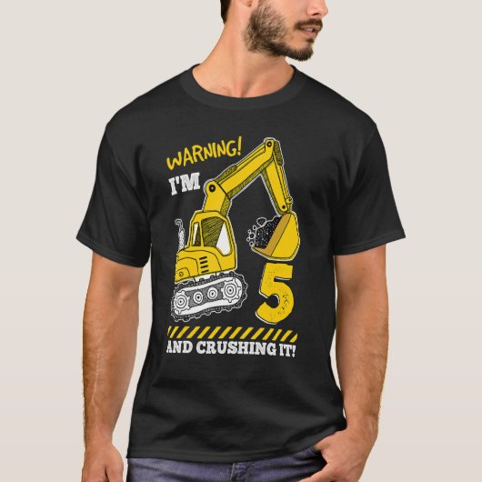Achtung, ich bin 5 und haben es Baggerlader gemach T-Shirt (Vorderseite)