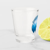 Achtung vor den Einheimischen - Haifische Schnapsglas (Links)