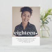 Achtzehn Herz Foto Geburtstag Einladung (Stehend Vorderseite)