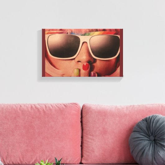 Achtziges Retro-Modemädchen Leinwanddruck (Insitu (Wohnzimmer))