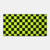 Acid green black checkerboard pattern schreibtischunterlage (Vorderseite)