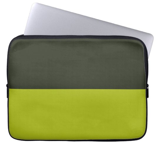 Acid Green - Greenish Black Laptopschutzhülle (Vorderseite)