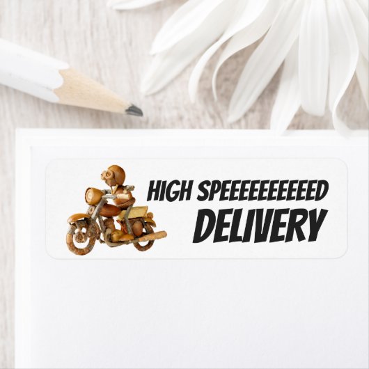 Acorn elf auf dem schnellsten Gütezeichen (Insitu)