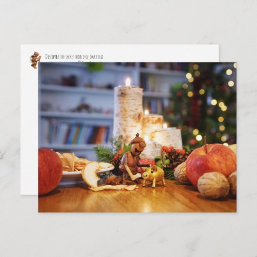 Acorn elf fütternd goldenes Weihnachtspigmentierch Postkarte (Vorne/Hinten)