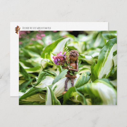 Acorn elf Mädchen mit Blume Postkarte (Vorne/Hinten)