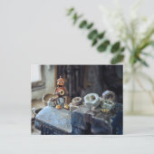 Acorn Elf mit den Nüssen in der Werkstatt spielen Postkarte (Stehend Vorderseite)