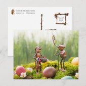 Acorn elf mit Osterstift Ostern Postkarte (Vorne/Hinten)
