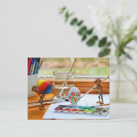 Acorn Elfen dekorieren Ostereier Ostern Postkarte (Stehend Vorderseite)