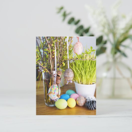 Acorn Elfen mit Ostereiern Ostern Postkarte (Stehend Vorderseite)