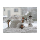 Acorn-Elfen spielen mit der Schnee-Winter-Postkart