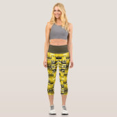 Activate My Heart Pattern Capri Leggings (Vorderseite)
