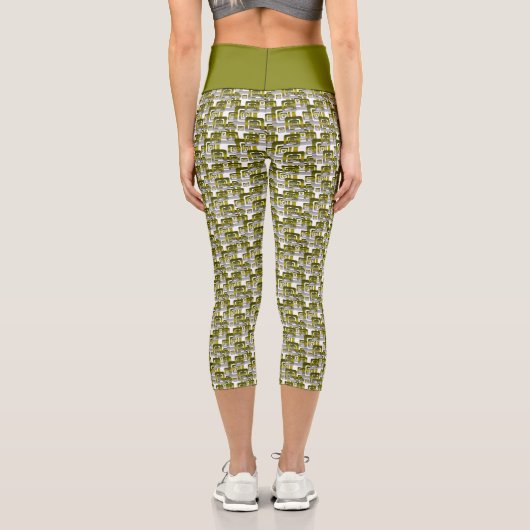 Activate My Heart Pattern Silver Capri Leggings (Rückseite)