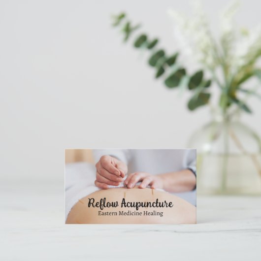 Acupuncturist Working on Client Visitenkarte (Stehend Vorderseite)