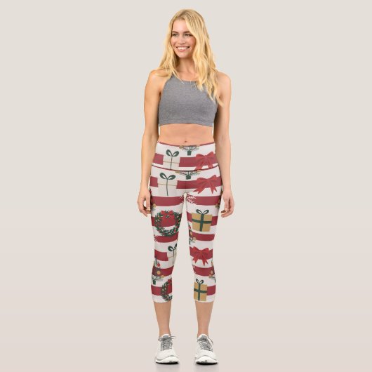 AD 004 - Digitales Weihnachtsmuster Capri Leggings (Vorderseite)