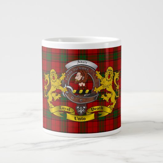 Adair Clan Abzeichen & Tartan Jumbo Tasse (Vorderseite)