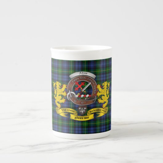 Adam Clan Abzeichen & Tartan Jumbo Tasse (Vorderseite)