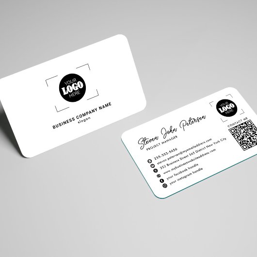 Add your logo professional QR code white Visitenkarte