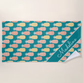 Addieren Sie Ihr Namens| Ananas-Gekritzel-Muster Strandtuch (Vorderseite)