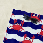 Addieren Sie Ihr Namens| glückliches Strandtuch (Beispiel)