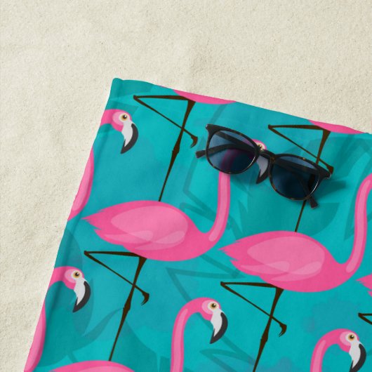 Addieren Sie Ihr Namens| helles Flamingo-Muster Strandtuch (Beispiel)