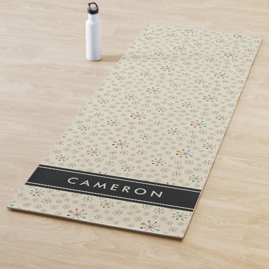 Addieren Sie Ihr Namens| Mitte- des Yogamatte (Beispiel)