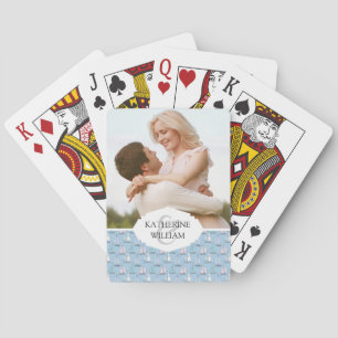 Addieren Sie Ihr Namens niedliches Monogramm des Spielkarten