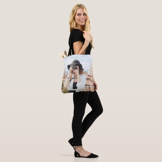Addieren Sie Ihre eigene Instagram Tasche (Am Model)