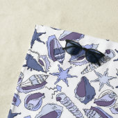 Addieren Sie Ihre LavendelSeashells des Strandtuch (Beispiel)