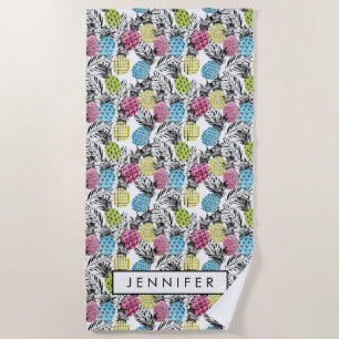 Addieren Sie Ihre Namens Ananas-Schmutz-Palmen Strandtuch