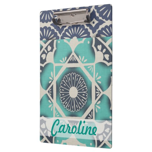 Addieren Sie Ihre Namens| blaue Batik-Fliese II Klemmbrett (Links)