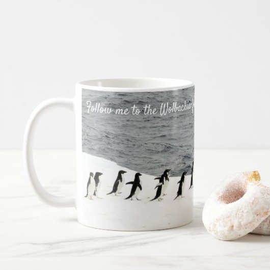 Adélie Penguins von RoseWrites gerettet Kaffeetasse (Mit Donut)