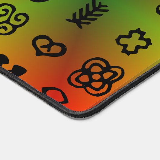 Adinkra Symbole mit afrikanischen Farben Schreibtischunterlage (Ecke)