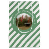 Adirondack Lean to im Herbst Artikel der Geburtsta Mittlere Geschenktüte (Rückseite)