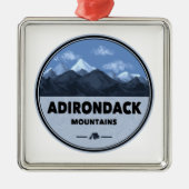 Adirondack Mountains New York Camping Ornament Aus Metall (Vorne)