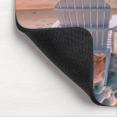 Adirondack-Stühle am Strand von Tropical Mousepad (Ecke)
