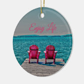 Adirondack Stühle genießen das Leben in der Hütte  Keramik Ornament (Links)