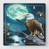Adler am Felsen unter Vollmond Quadratische Wanduhr (Vorderseite)