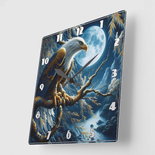 Adler auf Zweig unter dem Moonlit Himmel Quadratische Wanduhr (Winkel)