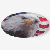 Adler der Amerikanischen Bald und die amerikanisch Pappteller (Schrägansicht)