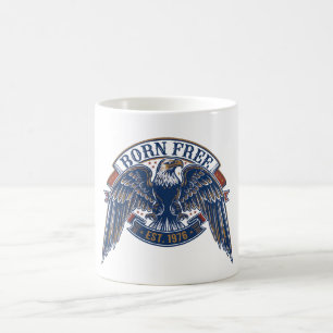 Adler-Emblem mit Born Free-Banner, majestätischer Kaffeetasse