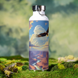 Adler fliegt über eine Schlucht Trinkflasche